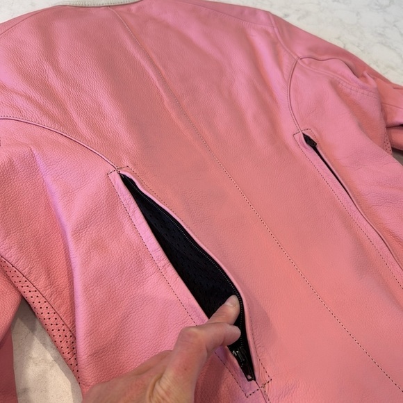 First Gear Women’s Motorcycle Riding Jacket Baby Pink White Pinstriped Mob Wife - Picture 6 of 16